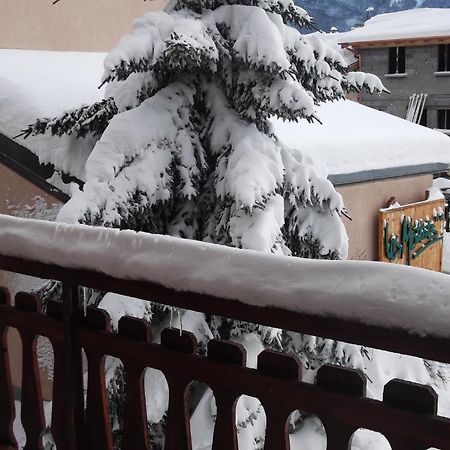 Hotel Les Mottets 오수아 외부 사진