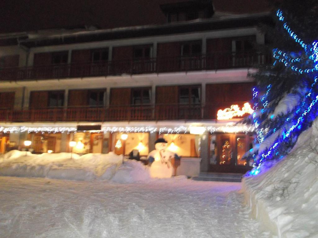 Hotel Les Mottets 오수아 외부 사진